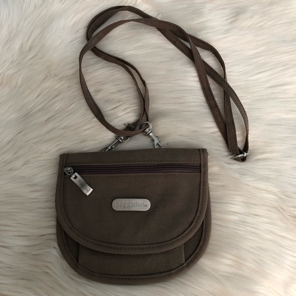 Baggallini Bags Baggallini Tan Nylon Crossbody Belt Bag Wallet